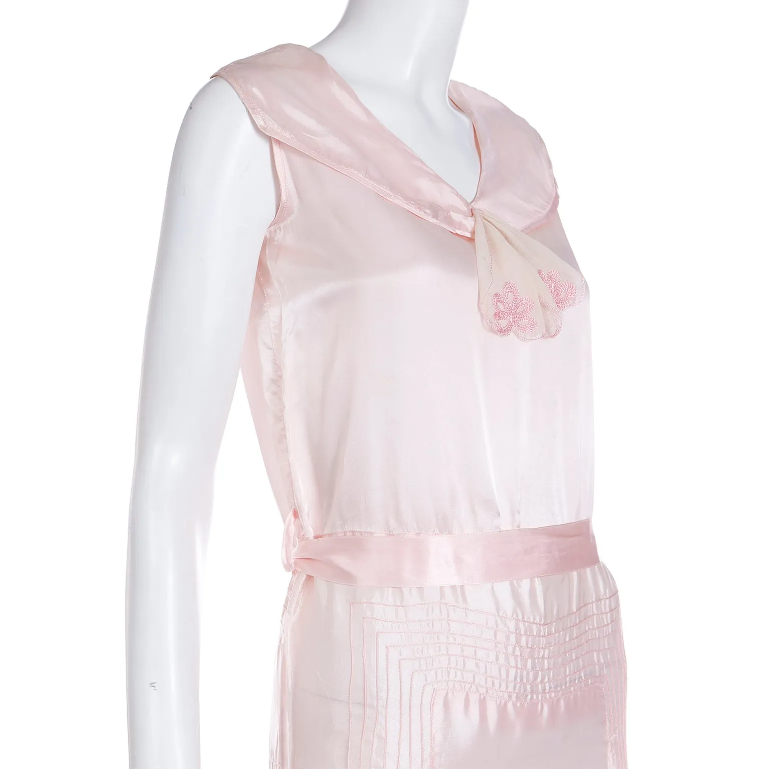 1920s Pink Satin Sleeveless Dress with Belt and Organza Bow