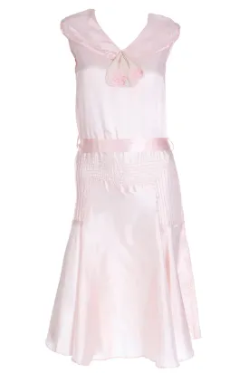 1920s Pink Satin Sleeveless Dress with Belt and Organza Bow