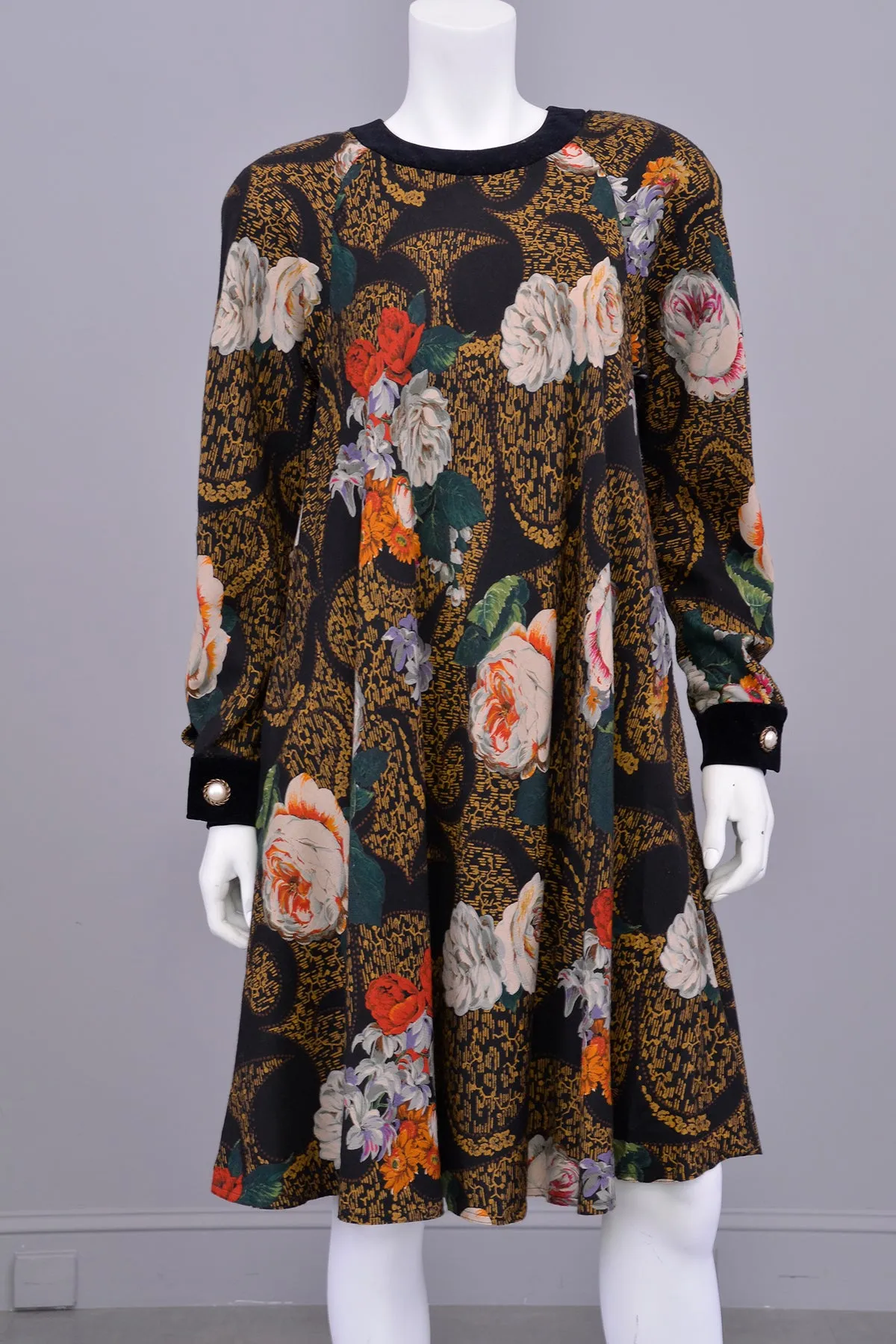 1980s Painterly Rose Print Trapeze Dress by Donna Morgan for Leslie Fay