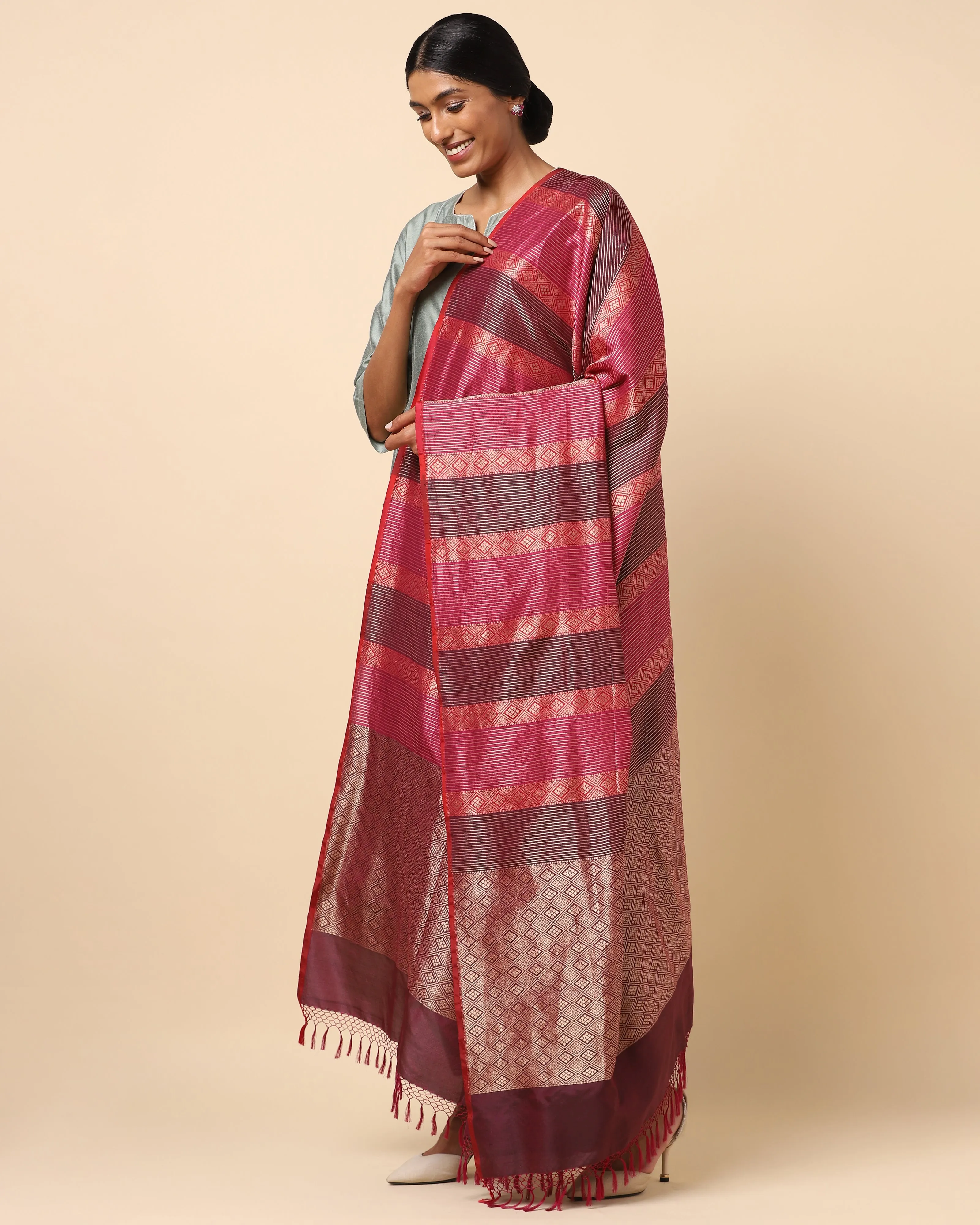 Antika Powdi Silk Dupatta