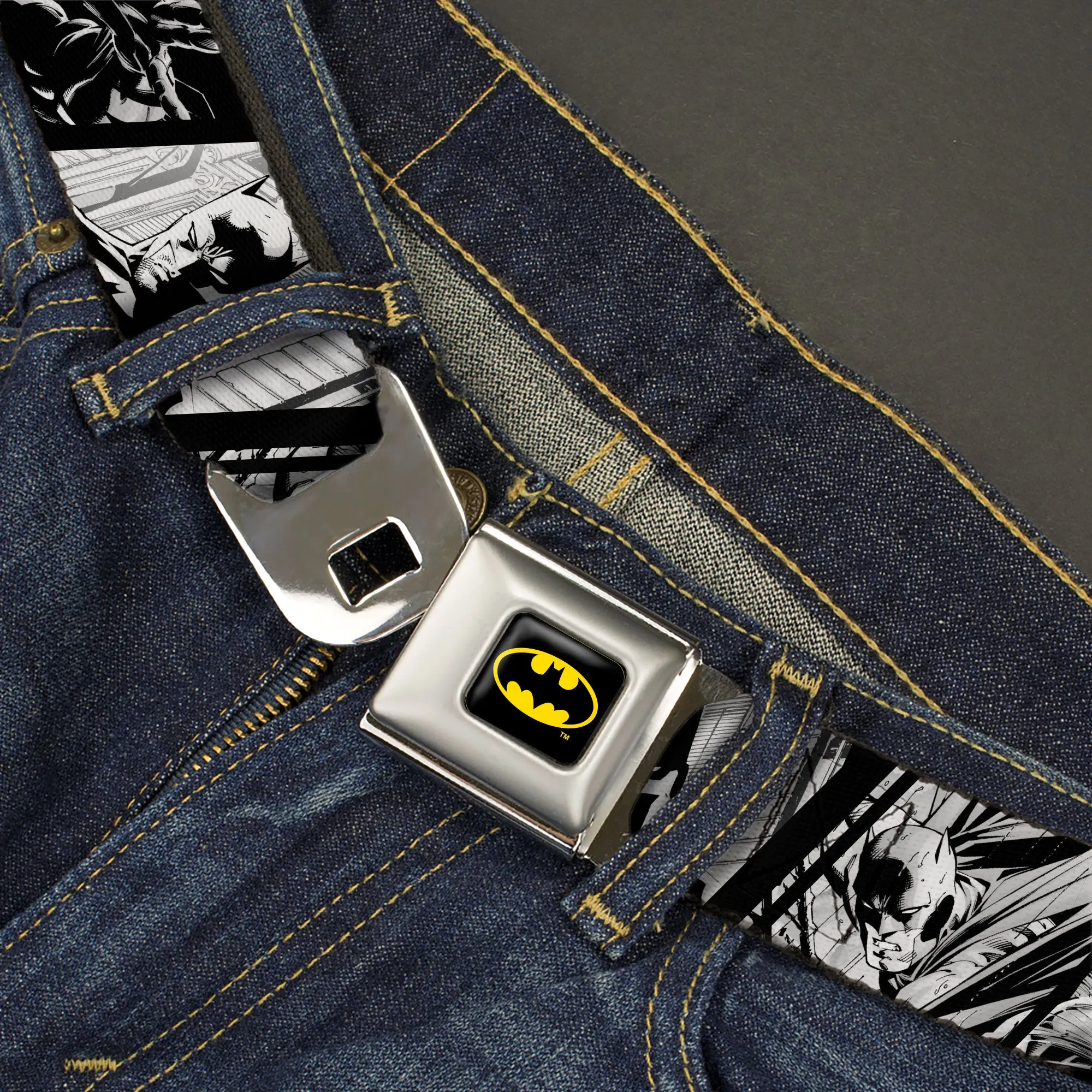 Batman Full Color Black/Yellow Seatbelt Belt - Batman Hush Pose Sketches Black/White Webbing