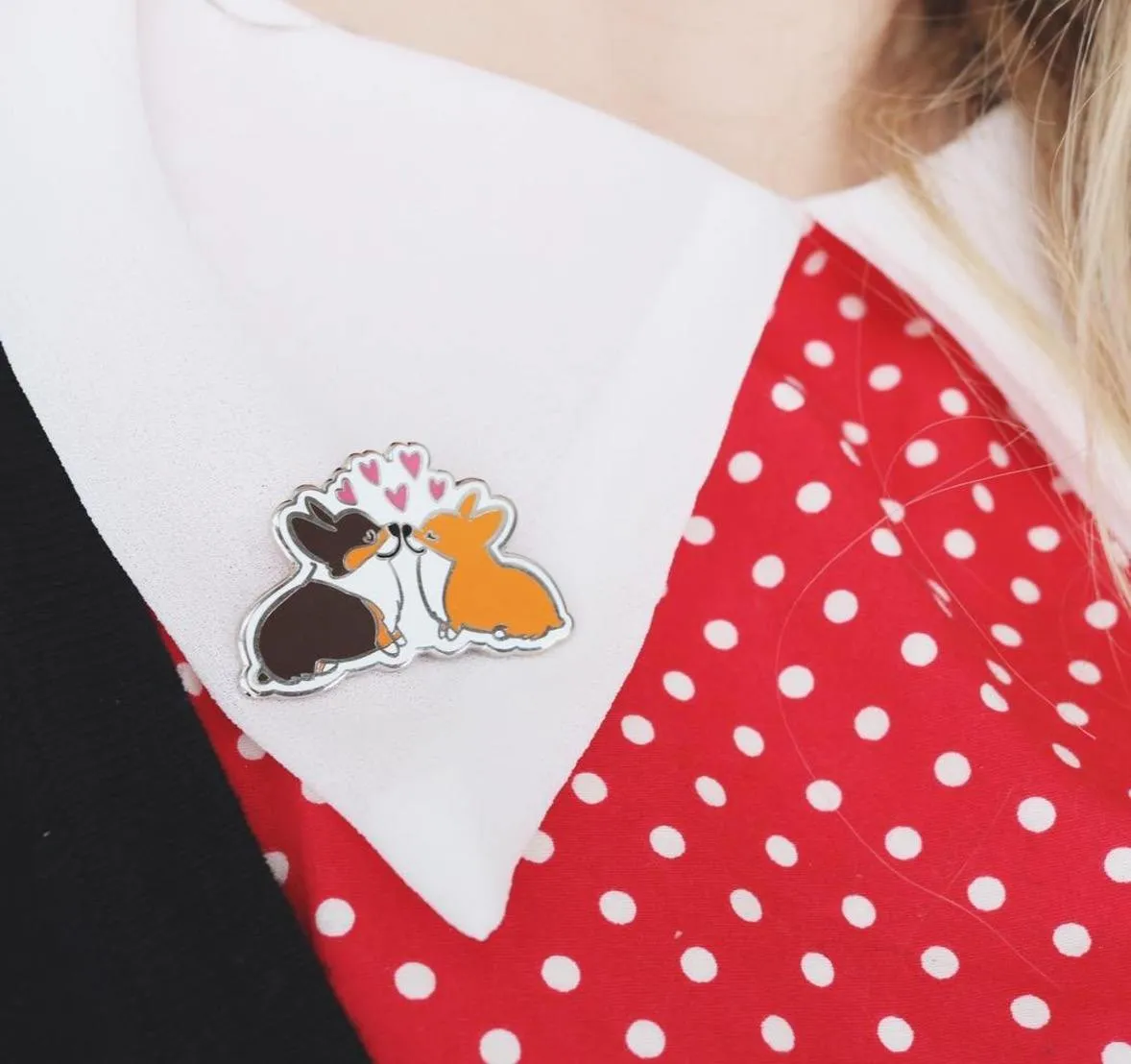 Corgi Kisses Enamel Pin | Corgimoji Collectible Series