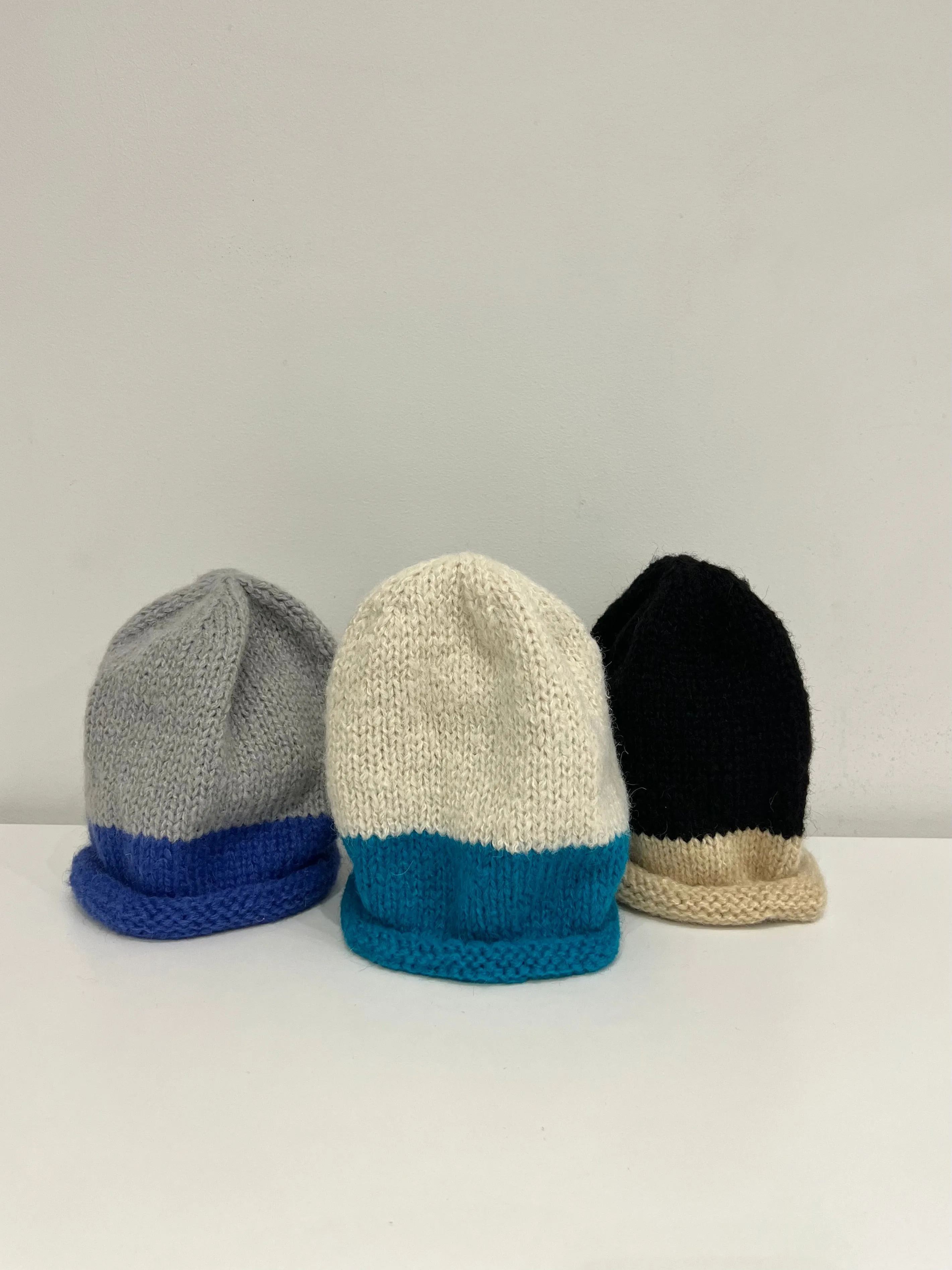 FERRY Colour-block beanies