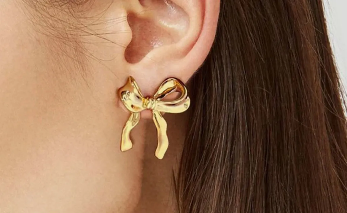 gold bow earring