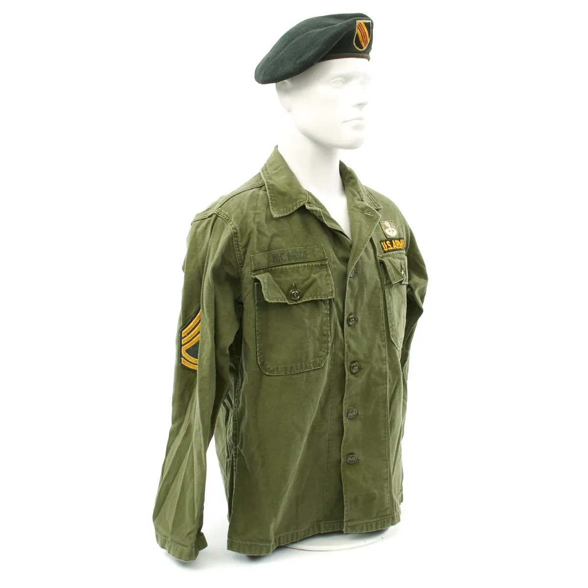 Original U.S. Vietnam War Named Green Beret Special Forces Airborne Ranger Uniform Set