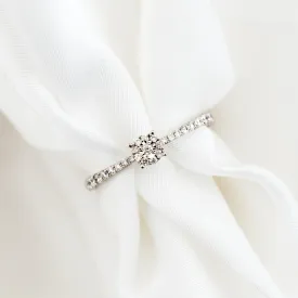 Round Cluster Diamond Ring White Gold - Brisa