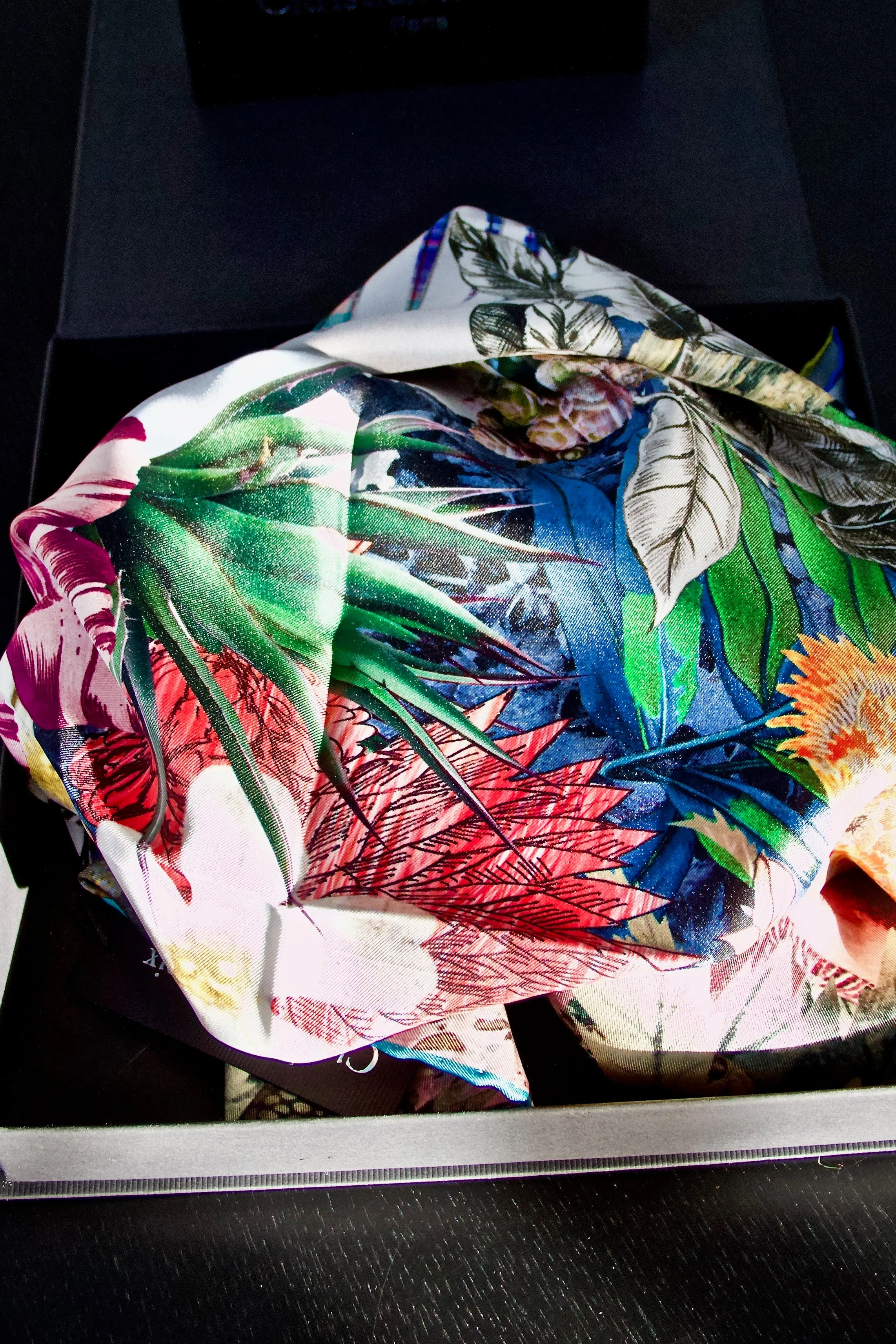 Silk scarf "Jardin des Reves" Lacroix